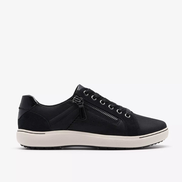 Clarks Nalle Zen (Black Interest) - Women's