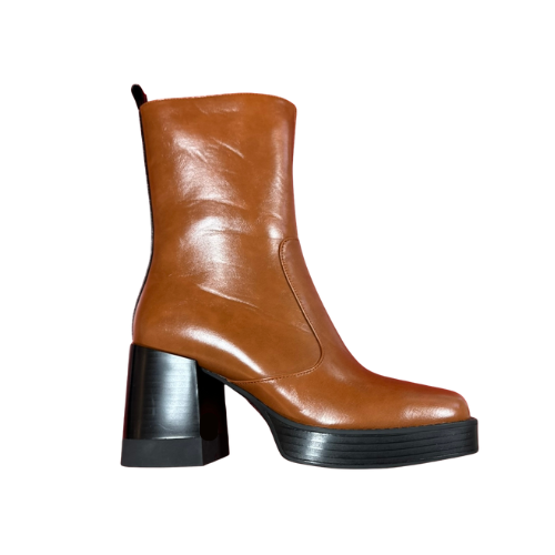 Aqua Flex Foxy (Smooth Tan) - Women's