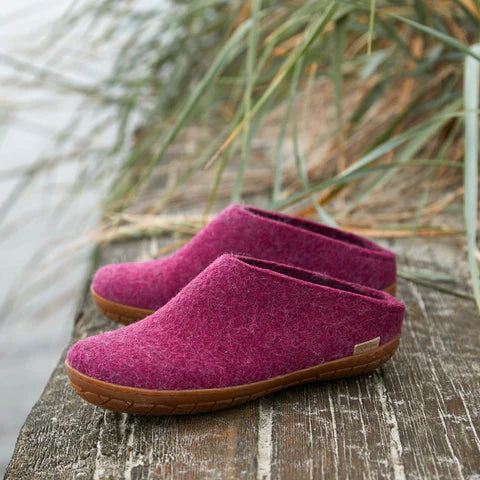 Glerups Rubber Sole Slip-On (Cranberry) - Unisex