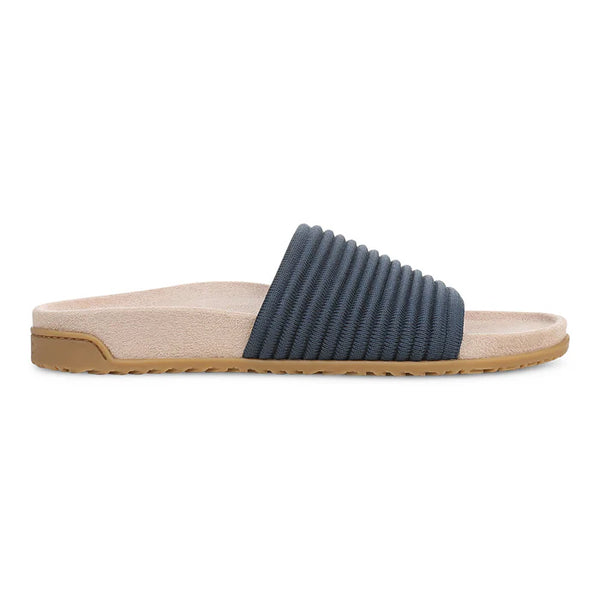 Vionic Evie Knit (Denim) - Women's
