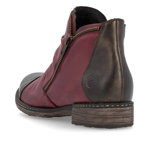 Remonte D4380-35 (Red) - Women's