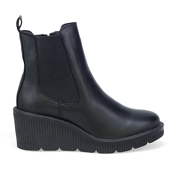 Miz Mooz Averie (Black Leather) - Women's