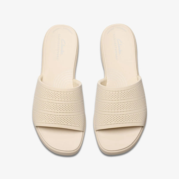 Clarks Drift Twist (Cream) - Women's
