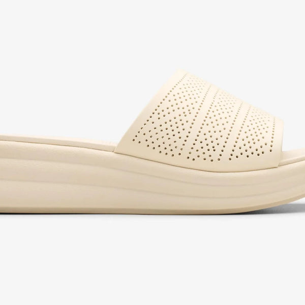 Clarks Drift Twist (Cream) - Women's