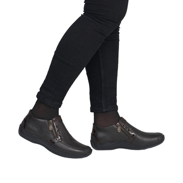 Rieker L1773-25 (Chocolate Brown) - Women's