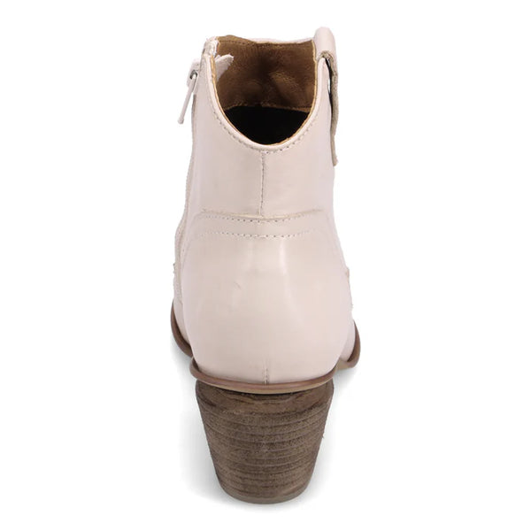 Miz Mooz Jina (Antique Cream) - Women's