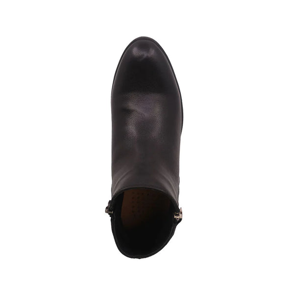 Everly Sky (Black) - Women's